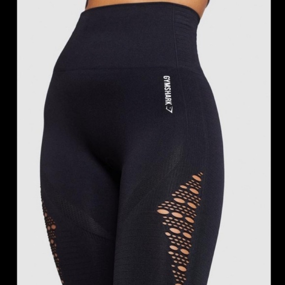 Gymshark Pants - Gymshark Energy Seamless Cut Out Capri Leggings🦈